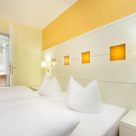 Hotel Hennies 3*