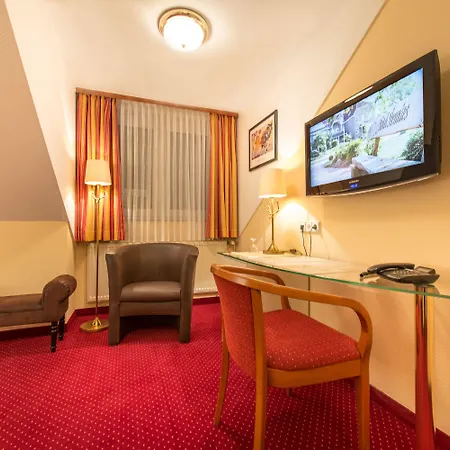 Hennies 3* Isernhagen